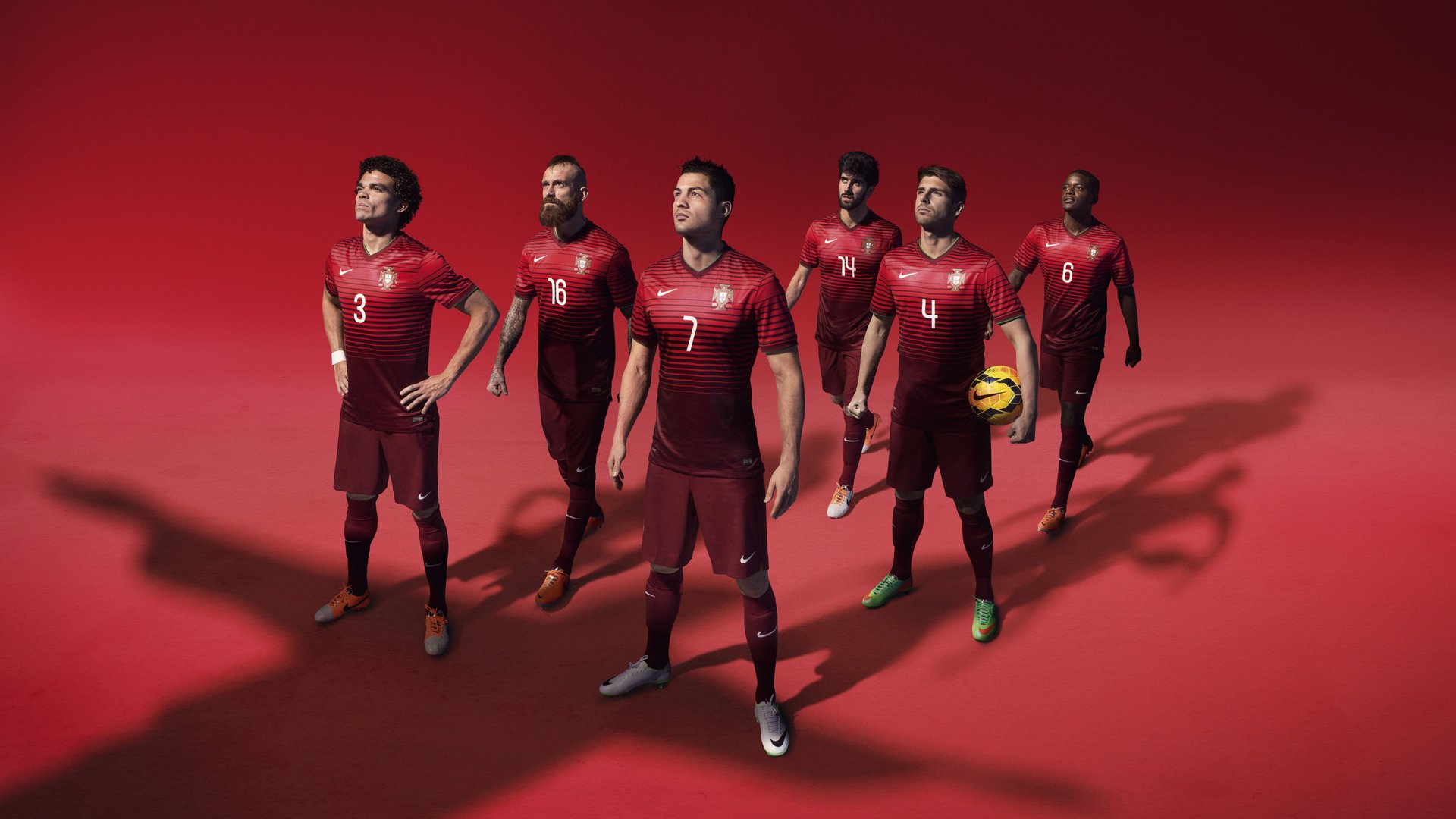 “足球+文化+旅游”产业融合发展新路径在行业中全面铺开，旅游产业融合未来发展趋势